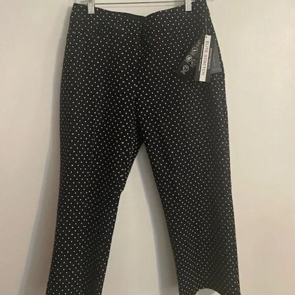 Investments Pants - Investment Petites Fifth Avenue Fit Crop Black/White polka-dots pants, size 6P